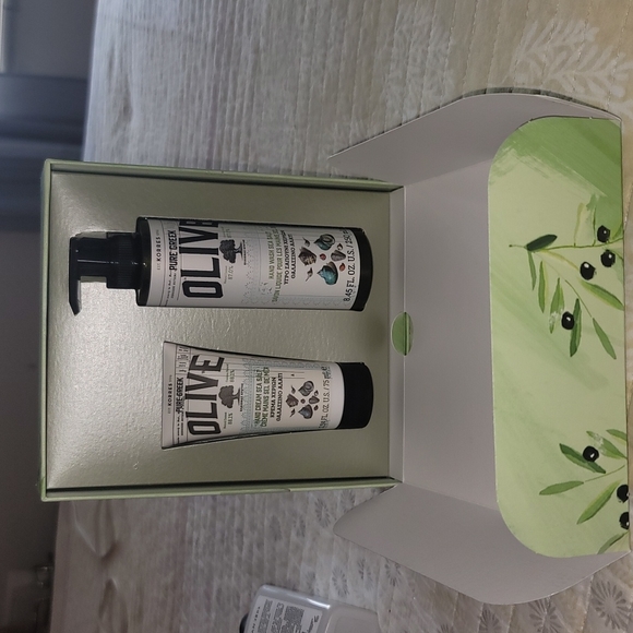 Korres Winter Hand Rescue Sea Salt Set - Picture 3 of 6